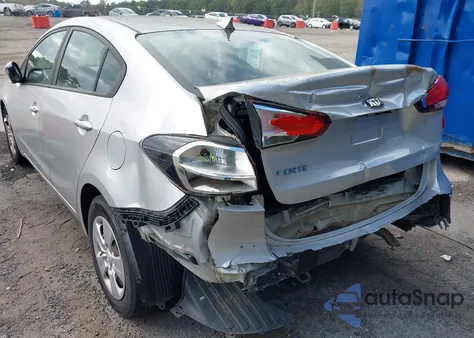 2017 Kia Forte Lx из США, поврежденный, VIN 3KPFK4A76HE095707